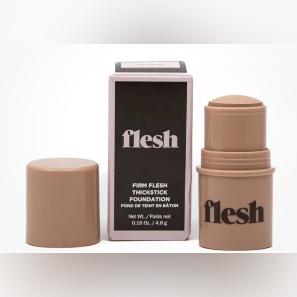 NWT Revlon Firm Flesh Thickstick Foundation Muffin 17 Sealed